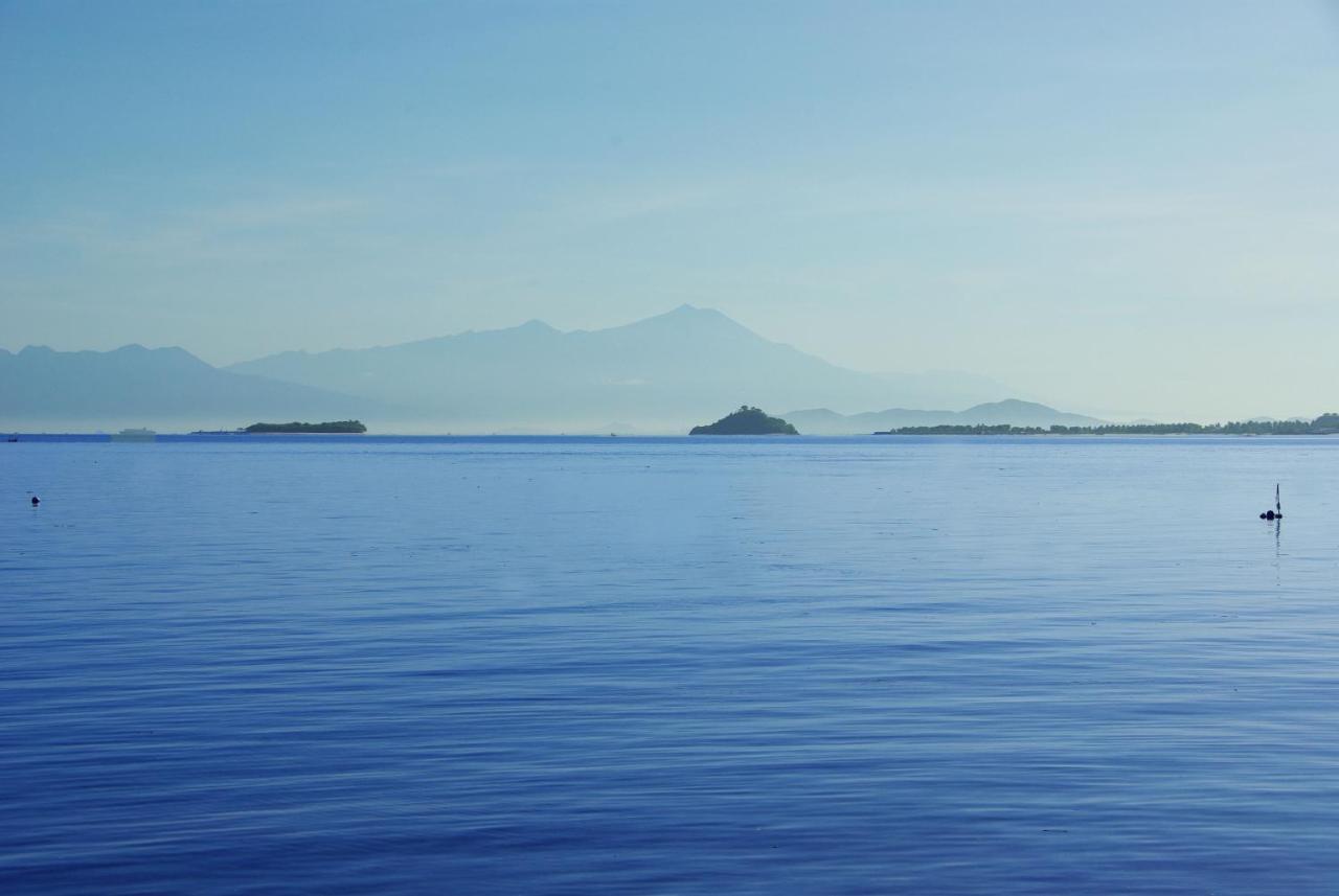 The High Dive Gili Gede By Ultimate Resorts Bagian luar foto